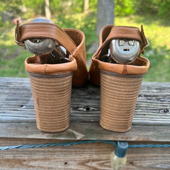 Aldo Brown Genuine Leather Peep Toe Chunky Heel Ankle Strap Size 8.5 Wood Heel - Picture 7 of 12